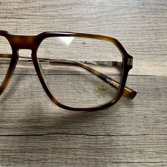 MCM Plastic MCM2706 in Tortoise - Picture 4 of 8